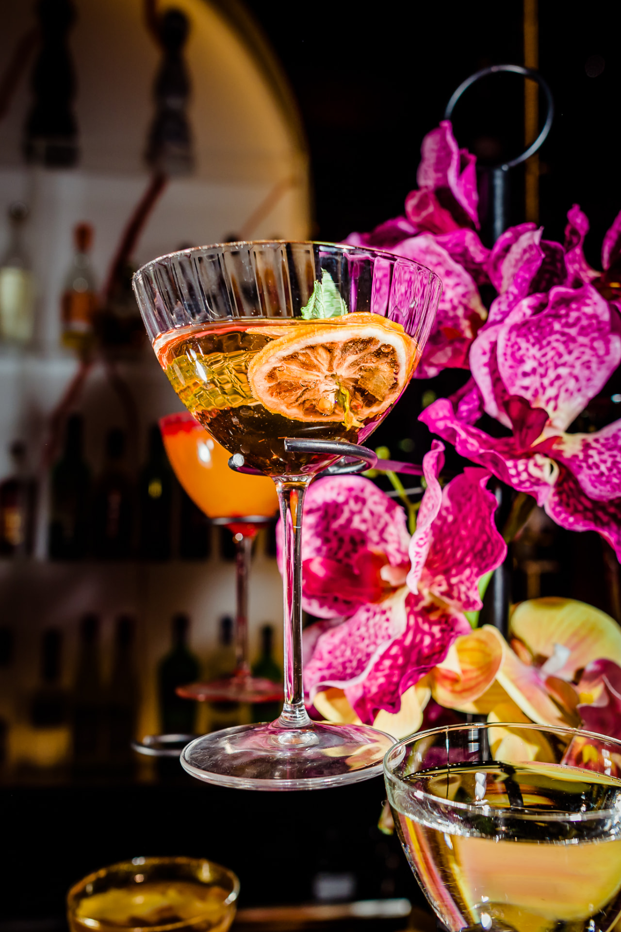 98 Cocktail Club, 15